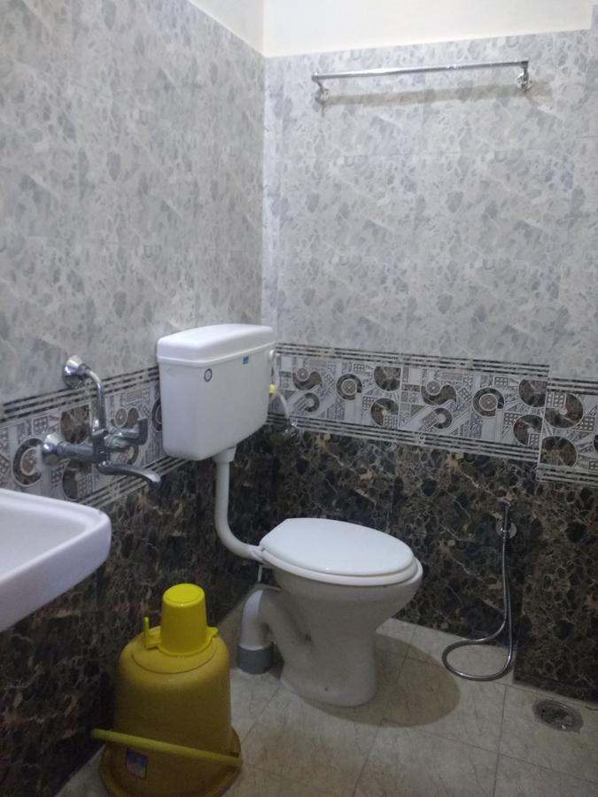 Addhuri Comforts Inn Майсур Номер фото
